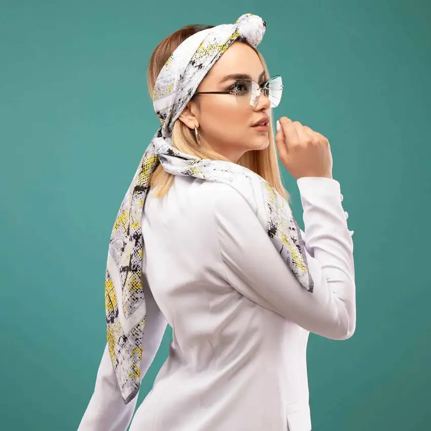 عکاسی مدلینگ حرفه ای پوشاک از خانم